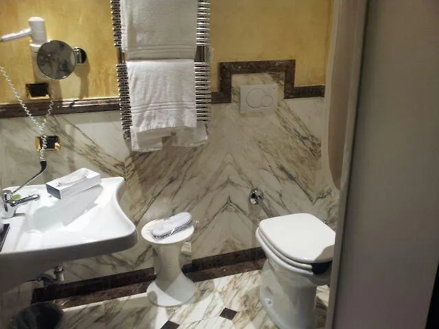 Hotel San Anselmo 4*